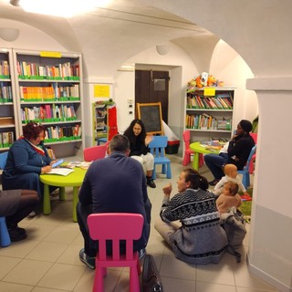 Grande successo per i laboratori alla biblioteca di Roccaforte Mondovì per San Maurizio