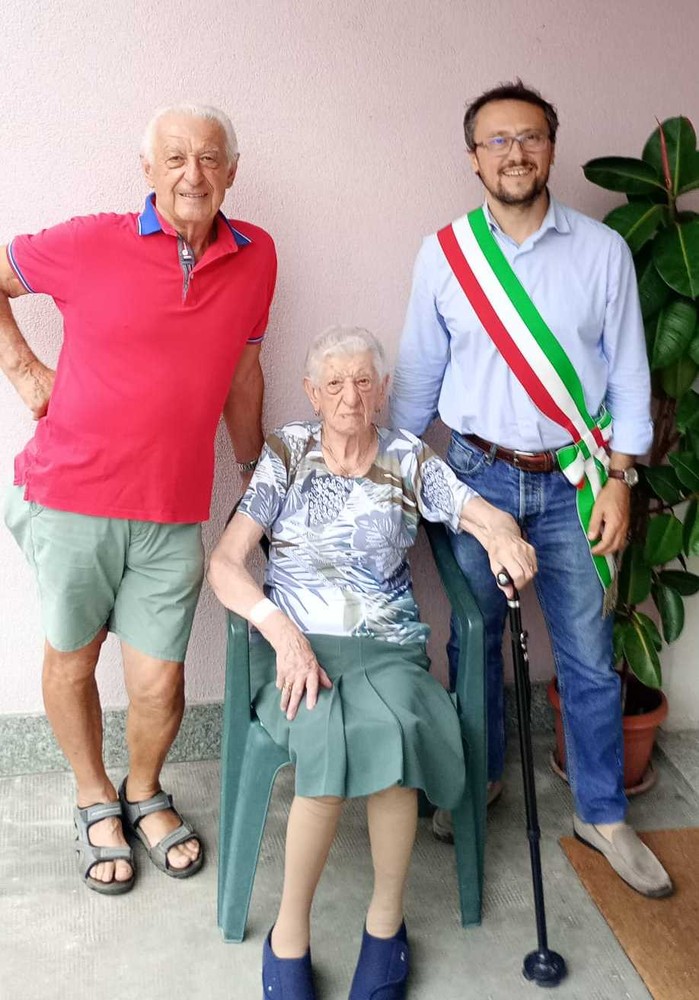 Beinette festeggia Maria Bongiovanni per i suoi 100 anni