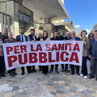 Ospedale di Cuneo, il Pd attacca la Regione: &quot;Queste dimissioni ultimo atto dell'annuncite di Cirio&quot; [FOTO e VIDEO]