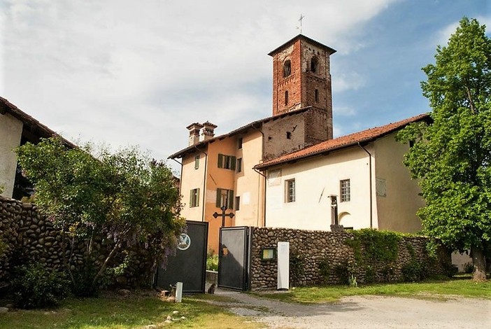 Al Monastero di San Biagio Mondovì concerto per pianoforte e violoncello