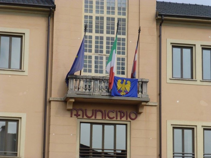 Boves, per il 79° anniversario dlla Liberazione s'inaugura il monumento dedicato alle vittime del Covid