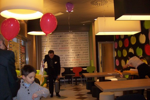 Una “seconda chance” a Fossano: il riscatto attraverso un progetto lavorativo al McDonald’s