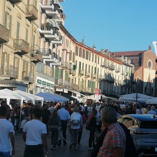 Saluzzo, una passata edizione di Negozi in Strada