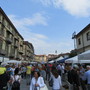 A Saluzzo tornano i negozi in strada: appuntamento domenica con sessanta espositori