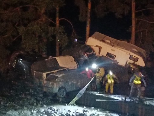 Fango e detriti su Bardonecchia, maltempo in Val di Susa: operatori di Cuneo in supporto a Torino [VIDEO]