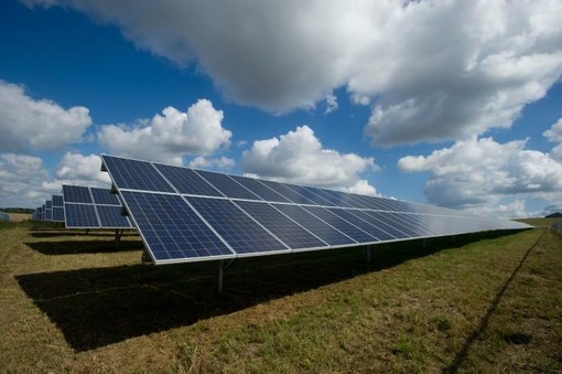 Prima accademia dell’industria a zero emissioni nette formerà 100.000 lavoratori nella catena del valore del solare fotovoltaico