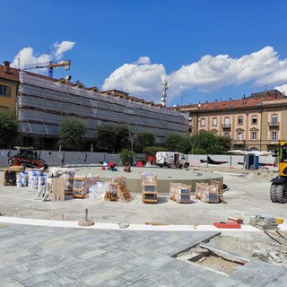 I lavori in piazza Michele Ferrero proseguono secondo la tabella prestabilita. Cresce l'attesa per il 29 settembre, giorno dell'inaugurazione