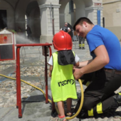 Tanti bambini a Ceva alla scoperta del mondo dei Vigili del Fuoco con &quot;Pompieropoli&quot; [FOTO]