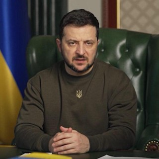 Ucraina, rimpasto di governo: Zelensky stringe la presa