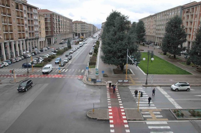 Cuneo, minoranza compatta contro il restyling di piazza Europa: &quot;Opera osteggiata che l'amministrazione porta avanti 'a qualunque costo'&quot;