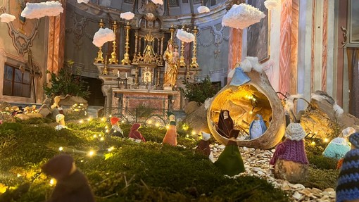 Tutti i personaggi del presepe sono realizzati con zucche essiccate [In foto l'allestimento dello scorso anno Ph_ F. Ameglio]