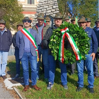 Celebrata a Rocca Cigliè la Festa dell'Unità Nazionale e delle Forze Armate insieme agli Alpini