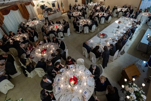 Il Rotary Club Cuneo 1925 celebra il Natale all’Hotel la Ruota di Pianfei