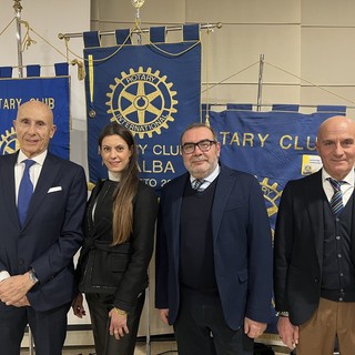 Gianni Bertolusso, Gaia Frunzio (Presidente del Rotary Club Alba), Vladimiro Bertinetti