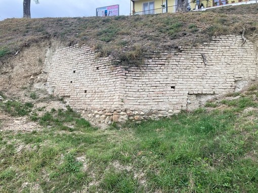 Resti delle antiche mure di Cherasco