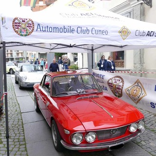 A Ormea “Ruote nella Storia” ha messo in mostra trenta auto d’epoca tra i 20 e i 90 anni di anzianità