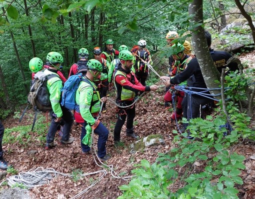 Weekend di esercitazione al Pian del Valasco per i tecnici di soccorso alpino di Cuneo e Alessandria