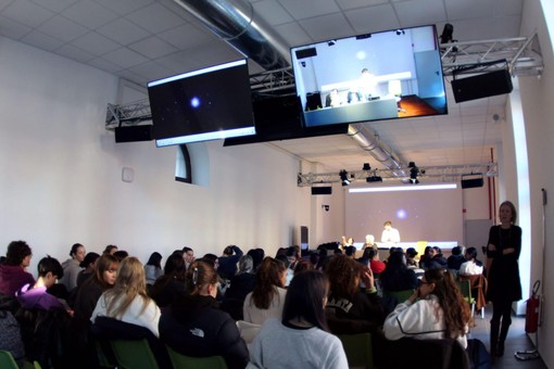 Gli studenti durante la conferenza