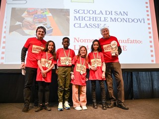 Terzo posto per la scuola elementare di San Michele Mondovì