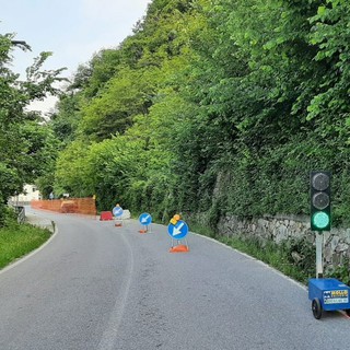 Un tratto di strada a senso unico nel territorio di Chiusa di Pesio