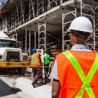 Otto aziende italiane su dieci sono inadempienti per quanto riguarda la sicurezza sul lavoro