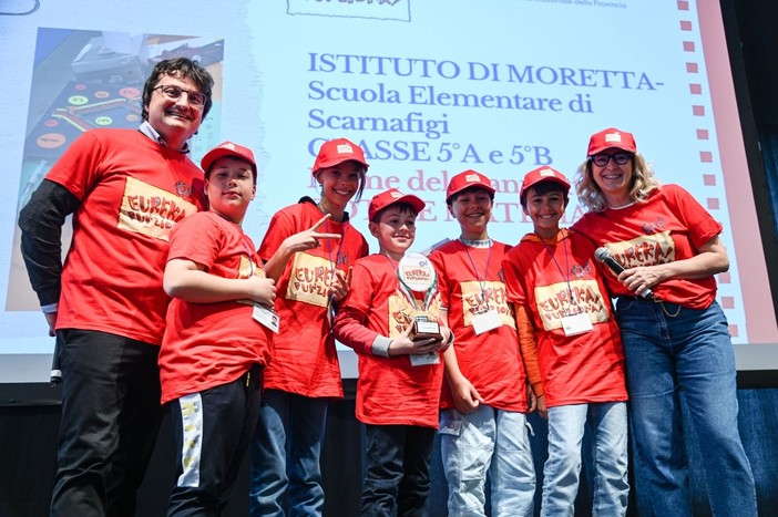 Gli alunni della scuola elementare di Scarnafigi arrivati primi