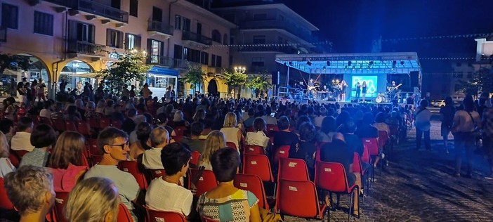 Fermento a Boves per la sempre attesa festa di San Bartolomeo in piazza Italia