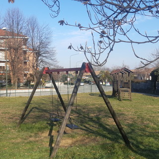 Saluzzo, il triangolo verde in via Trieste