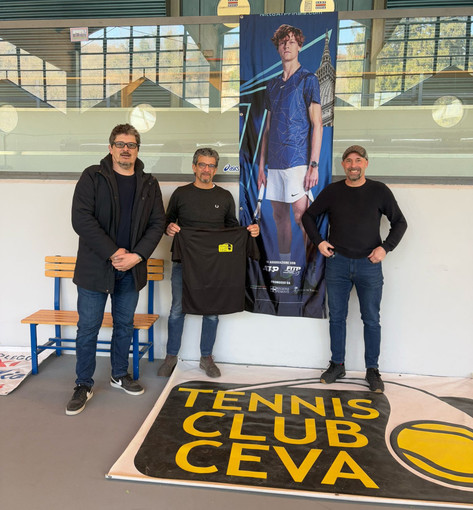 Al tennis Club di Ceva lo stendardo ufficiale ATP Finals: &quot;Speriamo che sia di buon auspicio per ospitare Sinner&quot;