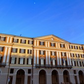 “Pandoro rosa” Ferragni-Balocco, anche la procura di Cuneo apre un’indagine