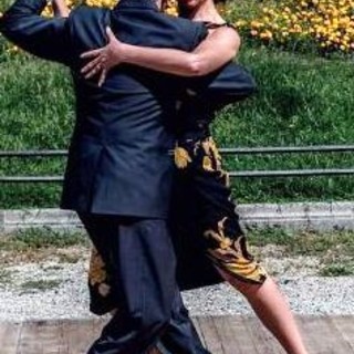 Cuneo, a lezione di Tango Argentino con Lorenza e Valerio