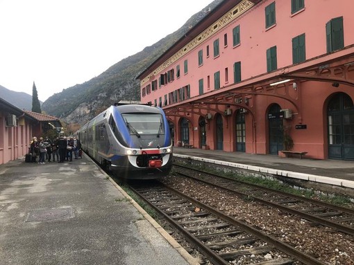 Ancora cancellazioni e limitazioni di percorso sulla linea ferroviaria Limone-Ventimiglia