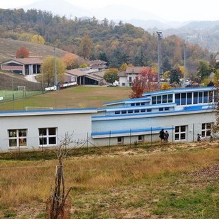 Il plesso scolastico di Monastero Vasco