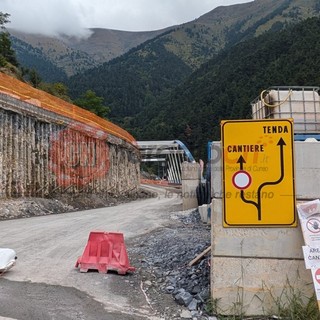 La Francia &quot;stappa&quot; i valichi: &quot;Ora acceleriamo&quot;. Tenda aperto entro il 2024