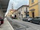 L'asfalto di via Luigi Gallo a Cuneo