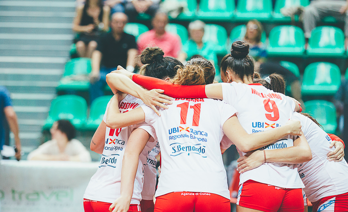 Volley femminile B1, finale playoff: la BreBanca S Bernardo vince a Talmassons, Cuneo in Serie A!