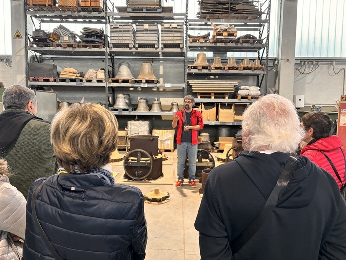 Passione e tradizione alla Ecat di Mondovì, dove nascono orologi e campane che risuonano in tutto il mondo