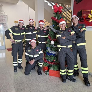 Gli auguri per un Natale in sicurezza con i vigili del fuoco della Granda [VIDEO]