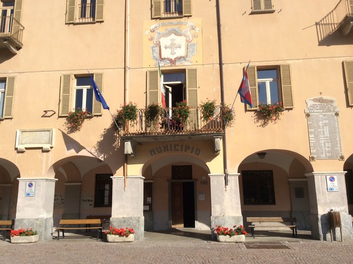 Il Municipio di Valdieri - immagine di repertorio