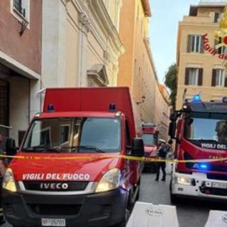 Roma, ascensore precipita durante manutenzione: un morto e due feriti gravi