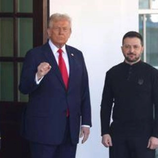 Zelensky alla Casa Bianca accolto da Trump