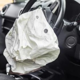 Altroconsumo lancia class action per problemi legati ad airbag Citroen C3 e Ds3