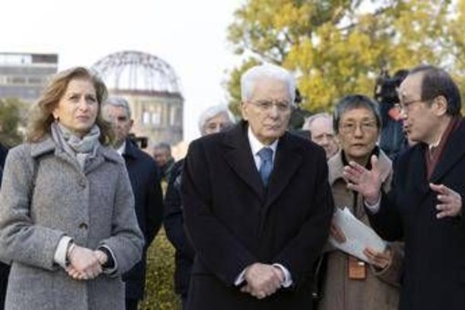 Mattarella: &quot;Da Russia pericolosa e inaccettabile narrativa nucleare&quot;